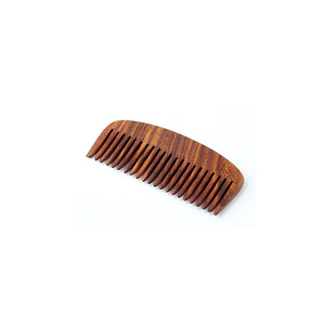 Producto de aseo para hombres Peine de madera para Barba disponible a precio competitivo - Product Image 3
