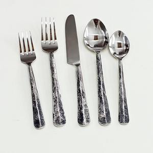 Customize logo with rough design <b>Black</b> shade handle Handmade Top Selling Stainless Steel Silver Plated Spoon <b>Set</b> - Product Image 2