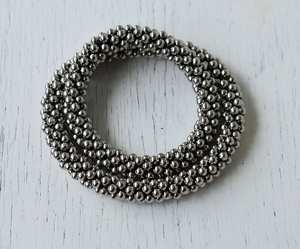 Brazalete de abeja hecho a mano con cuentas-Brazalete para mujeres y niñas - Product Image 1