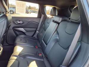 Jeep Grand Cherokee 2021 - Product Image 3