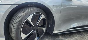 Lucid Air Touring 2023, Sedán con Tracción en las Cuatro Ruedas y Doble Motor, Autonomía de 384 Millas, Techo de Cristal Plateado Cosmos, Vehículo de Nueva Energía AE en Venta - Product Image 5