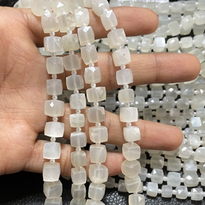 ลูกปัดทรงกล่องเหลี่ยมเพชรพลอยสีขาวขนาด7-8มม. - Product Image 5