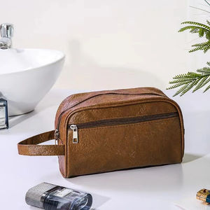 Marque privée Grand organisateur en cuir écologique de luxe pour hommes Trousse de toilette de voyage avec logo personnalisé Pliable Étanche Fermeture à glissière - Product Image 3