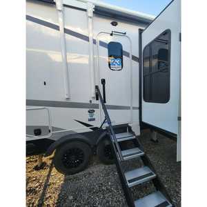 Electrónica para caravanas North Point 382FLRB 2026 para aplicación en caravanas - Product Image 2