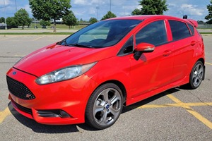2024 Ford Fiesta STT เครื่องยนต์เทอร์โบประสิทธิภาพสูงออกแบบแนวสปอร์ตพวงมาลัยซ้ายหนังสมาร์ทรถมือสองทุกวัน - Product Image 6