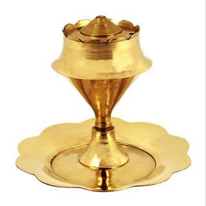 Porte-encens en laiton de conception admirable Tabletop Top Selling American Temple Church Supply Support de bâton de brûleur d'encens de luxe - Product Image 1