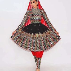 Robe pour femme vintage afghane traditionnelle faite à la main en soie et coton de haute qualité pour l'été 0671 - Product Image 5