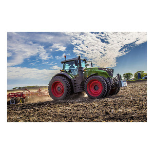 Tractor de orugas Fendt de 35 HP con bomba, alta productividad y seguridad, resistencia y fiabilidad superiores para suministro al por mayor - Product Image 4