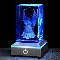 Cadeau de Noël et de la Saint-Valentin, base LED en cristal K9 3D avec gravure laser, cube transparent, trophée d'entreprise