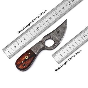 Cuchillo de Caza Dewdrop de Acero de Damasco, Estilo Japonés, con Mango Completo, con Orificio para el Dedo, Hecho en Pakistán - Product Image 5