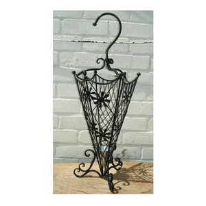 Porte-parapluie décoratif en métal avec cadre fin et durable, parfait pour les maisons, les bureaux et les salles de réception élégantes - Product Image 1