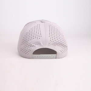 Casquette de Golf Personnalisée en Caoutchouc PVC Patch Logo 5 Panneau Respirant Imperméable Vente en Gros ODM Casquette de Baseball Découpé au Laser Trou Perforé Vietnam - Product Image 4