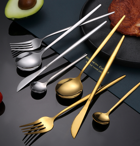 # Juego de Cubiertos Portátiles Reutilizables de Acero Inoxidable con Acabado Espejo, Estilo Europeo, Mango Rojo, Regalo de Graduación, Cuchara, Tenedor, Cuchillo - Product Image 1