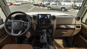 Cruiser 70 2025 Cabina Doble (DISPONIBLE PARA VOLANTE A LA IZQUIERDA Y A LA DERECHA) - Product Image 3