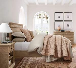 Cadre de lit Queen en teck massif luxueux, design minimaliste, durable, écologique, gris délavé, mobilier de chambre d'hôtel, bois de Java - Product Image 2