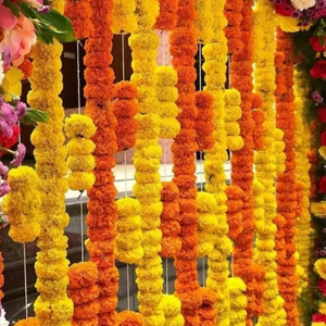 Caléndula Artificial de 6 pies, decoración de boda india, decoración de Haldi Mehndi, decoración de pared de patio trasero, cuerdas de hilo para bodas indias - Product Image 1