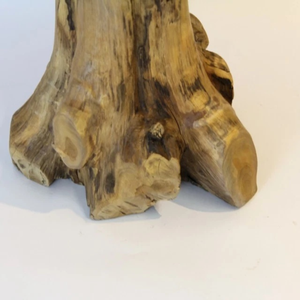 Mesa de café Kinaree hecha de madera maciza de teca con acabado natural para muebles de sala de estar. - Product Image 5