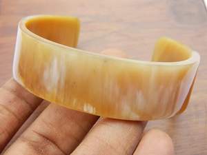 High Quality Natural Horn Bangles manufacturer & <b>Bracelets</b> in Various Sizes Lightweight Durable & Designed for Casual Formal - Product Image 6