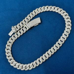 Cadena cubana de diamante de moissanita con brillo brillante y estilo moderno con enlace duradero fuerte perfecto para colección de joyas y uso de regalos - Product Image 2