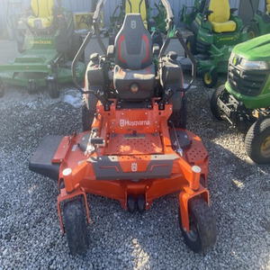 ขายเครื่องตัดหญ้า Husqvarna Z572X Commercial Zero Turn รุ่น 31 แรงม้า ขนาด 72 นิ้ว พร้อมแท่นตัดแบบ Fabricated Deck และระบบขับเคลื่อน Hydro-Gear ZT5400 สำหรับมืออาชีพ - Product Image 1