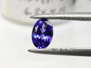 Natural 5x7 MM tanzanita hermosa piedra preciosa de corte facetado ovalado azul 0,56 Ct piedra tratada térmicamente - Product Image 2