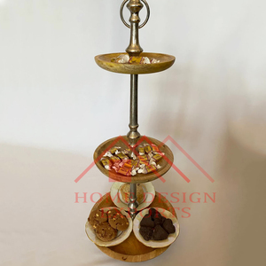 Ensemble de 2 présentoirs à gâteaux à 2 niveaux avec assiettes en bois présentoir à gâteaux décoratif de fête de mariage à vendre - Product Image 3