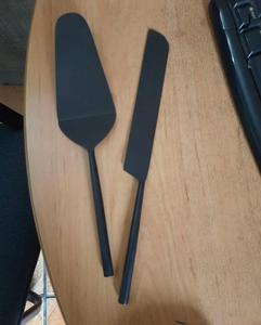 Juego de Servidor de Pastel de Acero Inoxidable de Alta Calidad, Cuchillo con Recubrimiento Negro, Herramientas Personalizadas para Cortar Pastel de Cumpleaños y Boda - Product Image 1