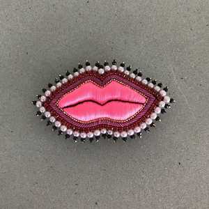 Meilleure qualité nouveau Design fil de lingot broches en gros broches perlées à bas prix belle mode Bea vêtements broche #00755 - Product Image 4