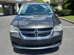 Dodge Grand Caravan 2016 usado en venta a bajo precio - Product Image 1