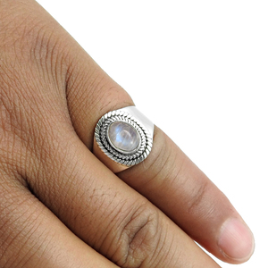 Diseño elegante 100% piedra lunar arcoíris Natural piedra preciosa ovalada Lisa anillos hechos a mano 925 joyería de declaración de plata esterlina OEM a granel - Product Image 4