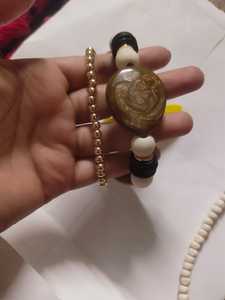 Collar de resina de moda hermoso y pulido de alta calidad hecho a mano de lujo personalizado para mujeres de la India. - Product Image 2