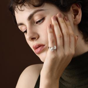 Anillo de compromiso ovalado vintage de 4.0 ct con diamante cultivado en laboratorio D-F VVS1-VS2 en oro amarillo o blanco de 14K o 18K para regalo de aniversario nupcial. - Product Image 4