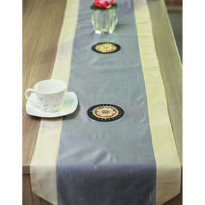 Chemins de table marins, décorations de table élégantes sur le thème nautique - Product Image 1