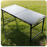 Table de camping pliable en acier carbone robuste avec support pour lanterne - Équipement tactique portable pour l'extérieur