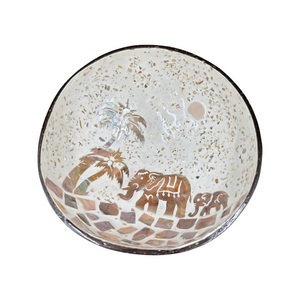 ผู้ค้าส่งคุณภาพสูงเป็นมิตรกับสิ่งแวดล้อมเย็นชามมะพร้าว MOP ทําด้วยมือแม่มุกฝังชามกะลามะพร้าวจากเวียดนาม - Product Image 2