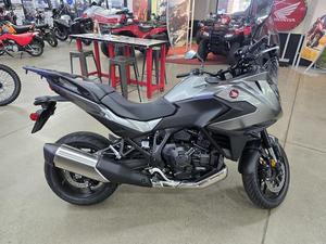 Ventes aux enchères 2026 NT1100 DCT Nouvelles motos avec une puissance de 1001-2000W et une vitesse maximale supérieure à 80 km/h, acompte requis - Product Image 3