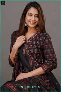 Vestido personalizado tradicional Shalwar Kameez Dupatta para mujer, mangas completas bordadas, último diseño de boda, fiestas elegantes de Salwar - Product Image 3