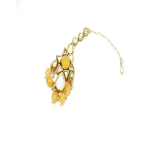 Juego de Joyería Fina de Lujo para Mujer, Collar con Colgante de Polki Amarillo y Aretes y Maang Tikka, Chapado en Oro - Product Image 5
