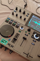 Contrôleur DJ autonome portable Denon DJ Prime Go+