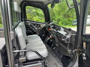 Nuevo Kubota RTV 1100C UTV, Vehículo Utilitario Cerrado, Diésel, 4x4, Semiautomático, para Transporte Agrícola, Certificado por la EPA, Motor de 4 Tiempos, 1000W - Product Image 6