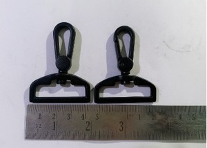 ตะขอเกี่ยวแบบหมุนได้คุณภาพสูงตะขอโลหะอัลลอยสีดำพร้อมคลิปสปริงสำหรับเข็มขัดกระเป๋าและผลิตภัณฑ์สำหรับสัตว์เลี้ยง - Product Image 2