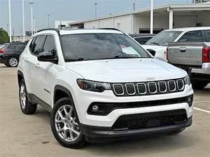 Jee-p Compass 2022 d'occasion propre - Product Image 2