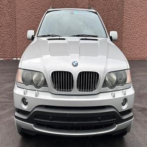 BMW X5 4.6is USADO, 2003, Volante a la Izquierda/Derecha - Product Image 1