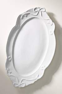 Plateau de service en céramique fait à la main parfait pour les festivités de l'Aïd avec des plats traditionnels et un cadre de table élégant - Product Image 3