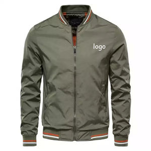 Chaqueta Bomber de Satén Personalizada para Hombre, Invierno, Estilo Urbano, Logotipo Frontal, Venta al Por Mayor - Product Image 3