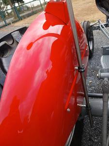 รถแทรกเตอร์มือสอง Massey Ferguson 45 แรงม้า พร้อมจำหน่ายในราคาถูก จัดส่งรวดเร็ว มีสินค้าในสต็อก ซื้อเลย อุปกรณ์คุณภาพสำหรับฟาร์มของคุณ - Product Image 4