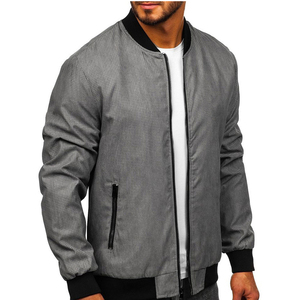 Veste à capuche imperméable décontractée pour hommes, séchage rapide, doublure intérieure douce, fermeture éclair avant, streetwear quotidien parfait pour l'extérieur - Product Image 3