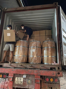 Baril en bois écologique fait main, très demandé, pour boissons et stockage - Product Image 2