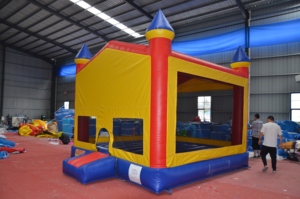 Castillo Inflable de PVC de Grado Comercial para Alquiler en Fiestas al Aire Libre - Product Image 4