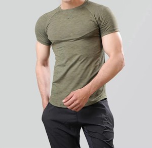 Nuevo diseño logotipo personalizado impreso camisetas hombres contorno rendimiento camiseta entrenamiento gimnasio desgaste camiseta - Product Image 1